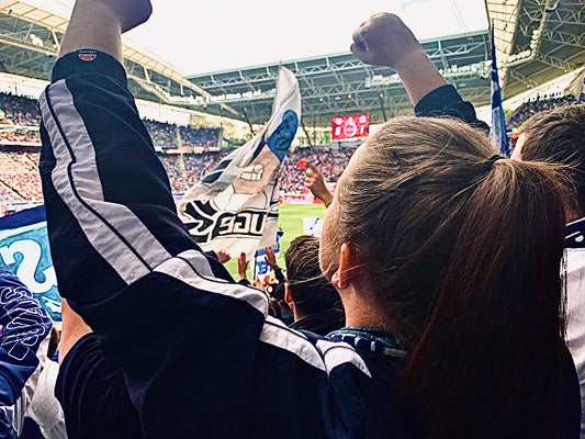 "...,dass Frauen, in der Kurve nichts verloren haben, ist kompletter Müll!"