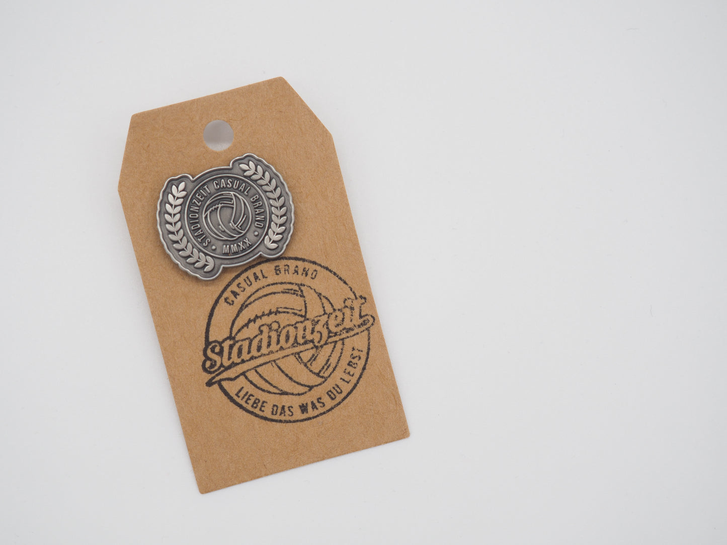 Anstecker Pin "Kranz"